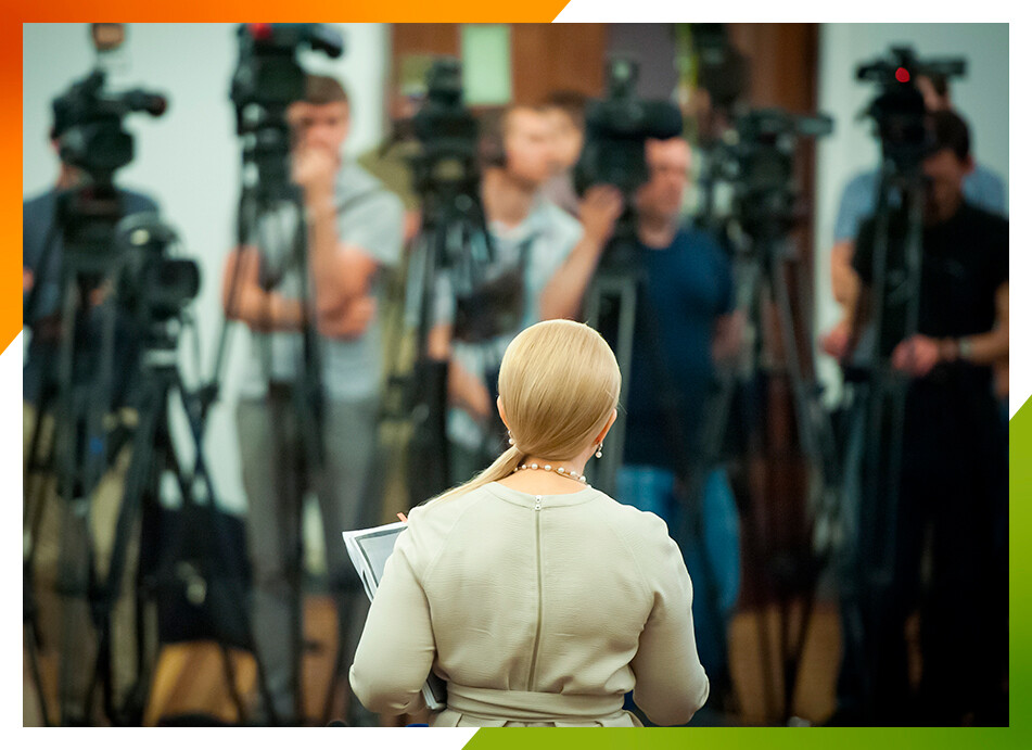 Campañas políticas en Internet y Redes Sociales Campañas políticas en Internet y Redes Sociales