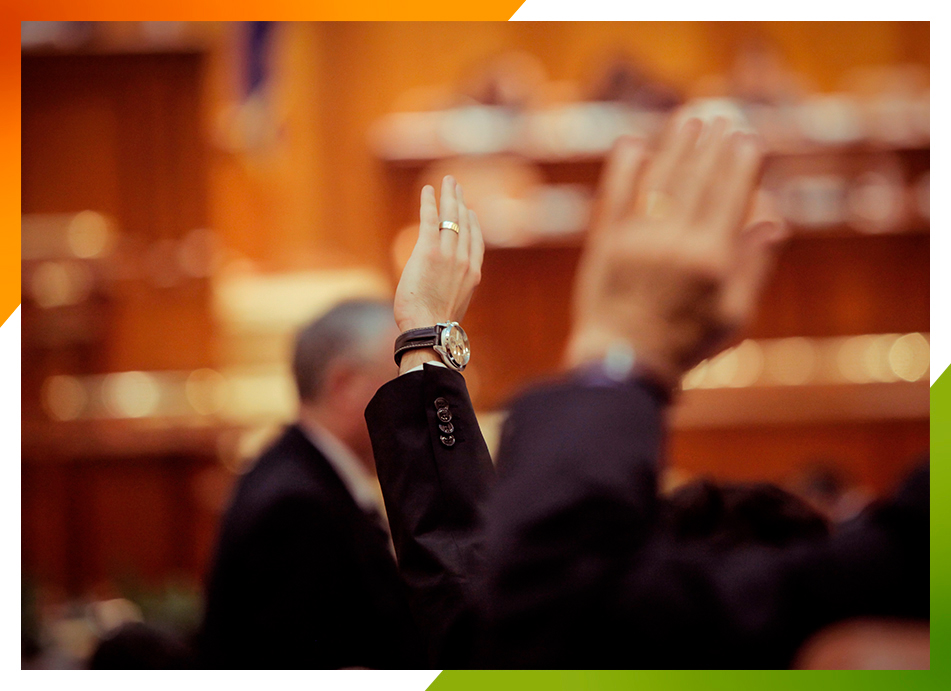 Servicios complementarios para campañas políticas en Internet y Redes Sociales Servicios complementarios para campañas políticas en Internet y Redes Sociales